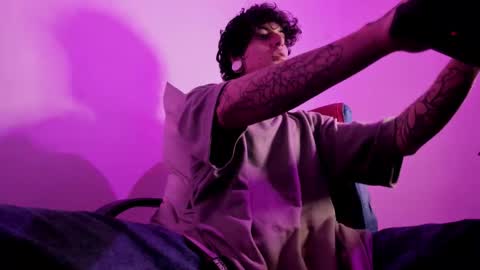 Ethan sykes online show from September 21, 3:17 am