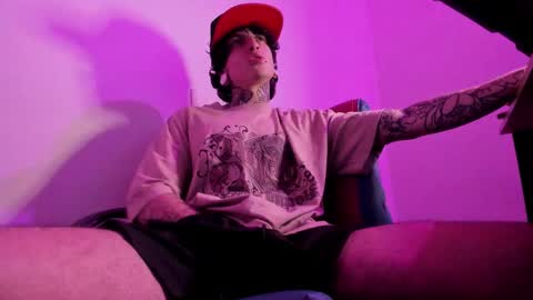 Ethan sykes online show from September 27, 2:20 am