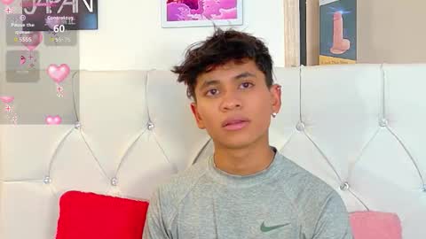 Ethan online show from November 15, 9:17 pm