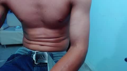 ethan white  online show from February 18, 3:10 am