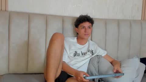 ethanlowell online show from February 23, 10:06 am