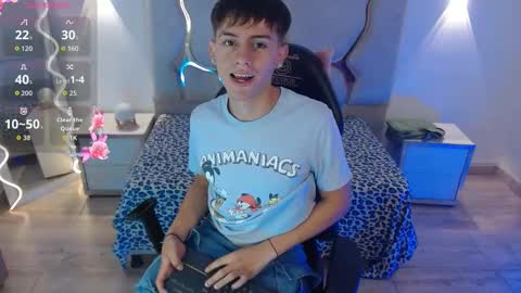 evan_tay online show from February 2, 3:27 am