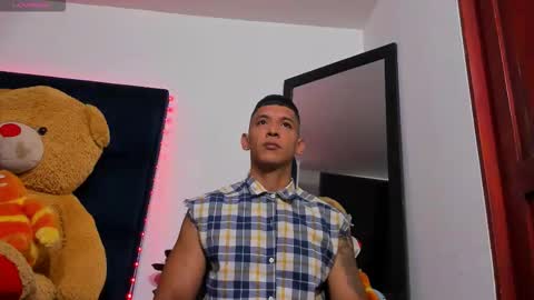   online show from October 14, 12:12 pm