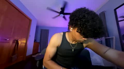 evansxx6 online show from December 4, 5:16 am