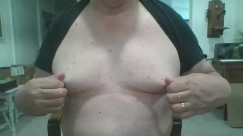 was excitablyguy hacked online show from December 6, 4:17 pm