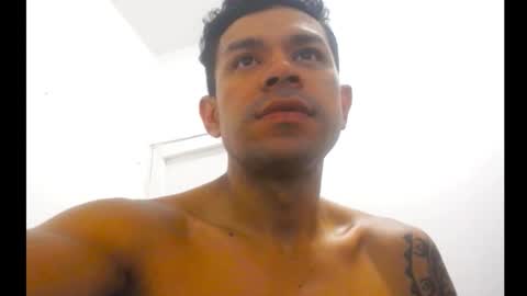 exoticboybigdick online show from December 21, 3:53 pm