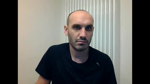 Extro online show from February 22, 9:38 pm