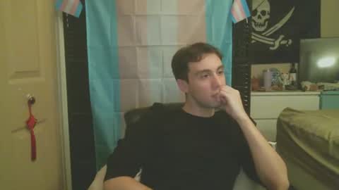 Snapshot of ezra_naamah chatting on December 30, 3:03 am Ezra Naamah online show from December 30, 3:03 am