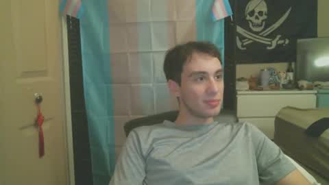 Snapshot of ezra_naamah chatting on January 1, 5:11 am Ezra Naamah online show from January 1, 5:11 am