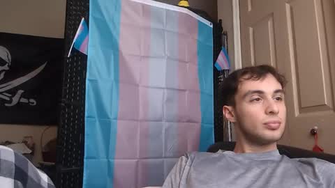 Snapshot of ezra_naamah chatting on December 14, 4:31 pm Ezra Naamah online show from December 14, 4:31 pm