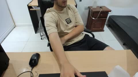 Ezzeq online show from March 7, 3:04 am