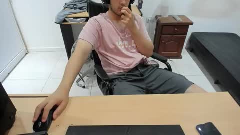 Ezzeq online show from January 10, 2:17 am