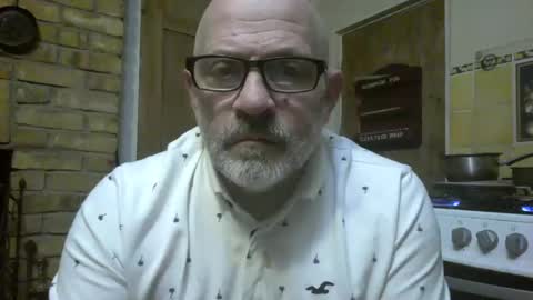 f1zzeek online show from January 11, 9:29 pm