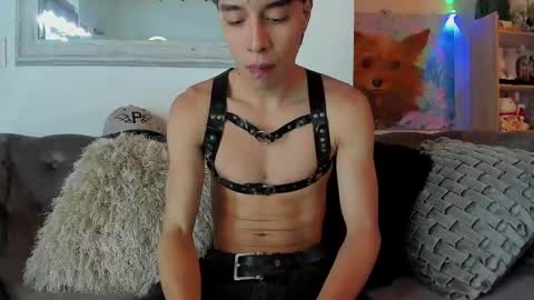 faceofbabyyy online show from March 9, 8:29 am