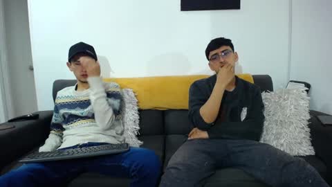 FallGays online show from December 24, 3:26 pm