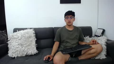 FallGays online show from January 7, 2:01 am