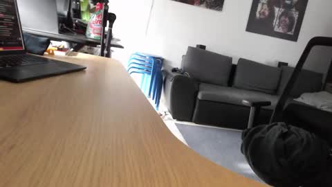 fandedanny online show from September 16, 7:42 am