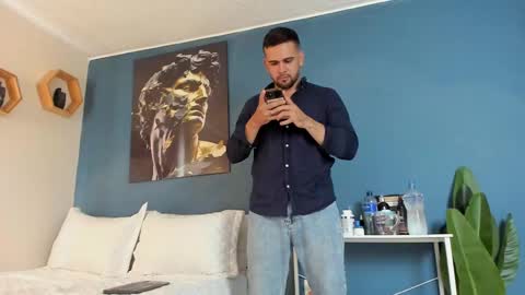 M A T  T E O online show from February 12, 8:29 pm