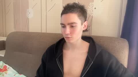 Faust online show from April 11, 12:41 pm