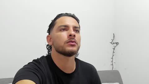 favid95 online show from February 20, 9:53 pm