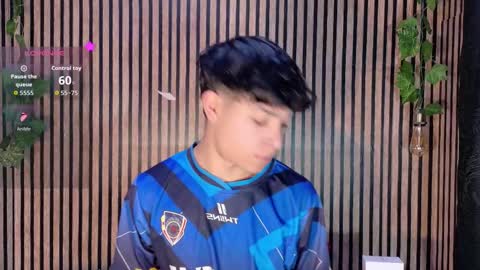 Snapshot of felipe_boy_18 chatting on October 3, 3:00 am felipe_boy_18 online show from October 3, 3:00 am