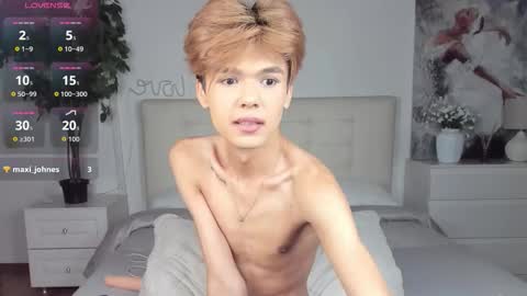 Felix online show from October 11, 8:35 pm