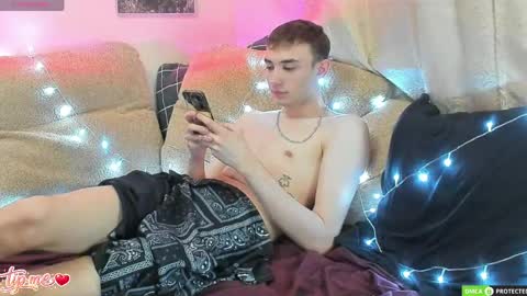 felixcurt online show from April 18, 7:58 pm