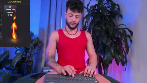 FelixSantos online show from October 8, 10:36 pm