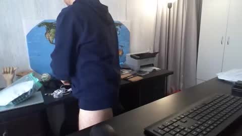 femdomsubby online show from September 9, 12:43 am