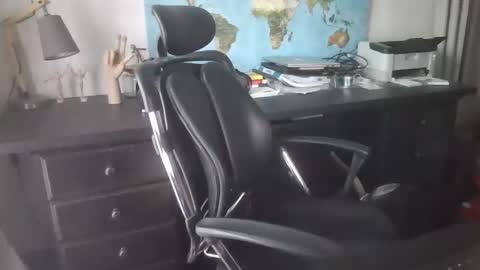 femdomsubby online show from April 5, 7:16 am