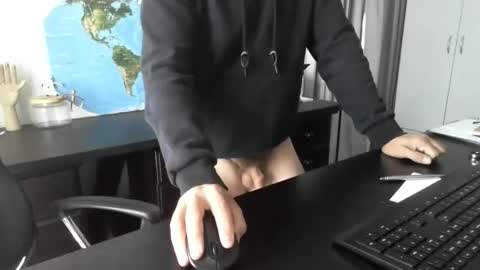 femdomsubby online show from February 17, 10:58 pm