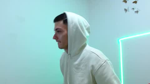 FeniXtream online show from December 23, 12:30 pm