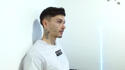 FeniXtream online show from December 13, 1:22 pm