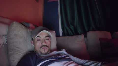 fernand89 online show from December 28, 7:00 am