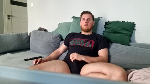 Snapshot of fikol123 chatting on March 3, 10:23 am fiolkamil online show from March 3, 10:23 am