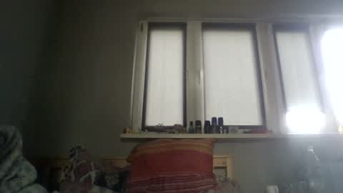 Snapshot of filipek757 chatting on October 25, 10:50 am filipek757 online show from October 25, 10:50 am