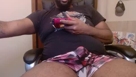 Snapshot of filisdude chatting on December 4, 4:21 am frank online show from December 4, 4:21 am