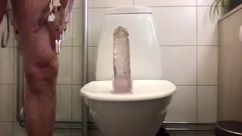 fillmeup07 online show from December 15, 1:52 pm