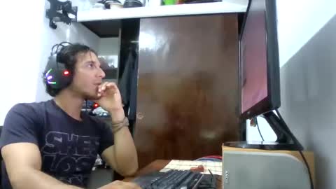 Ricardo online show from December 15, 7:46 am