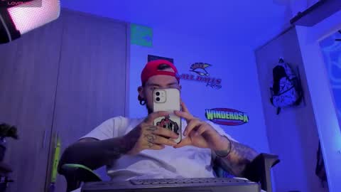 Snapshot of fisherrman666 chatting on October 21, 1:52 am fisherrman666 online show from October 21, 1:52 am