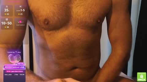 fitguy_84 online show from January 5, 3:34 pm