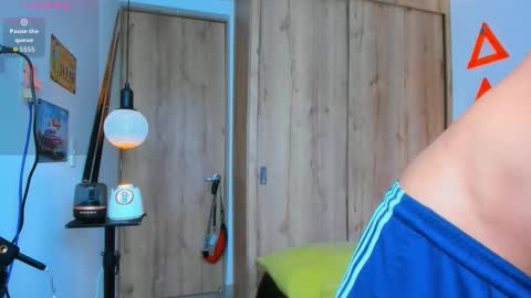 Elias Valencia online show from November 5, 12:07 pm