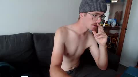 fizzyjustsnow420 online show from October 21, 2:42 pm