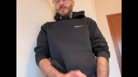 Fla is short for Flavio online show from December 13, 3:00 pm