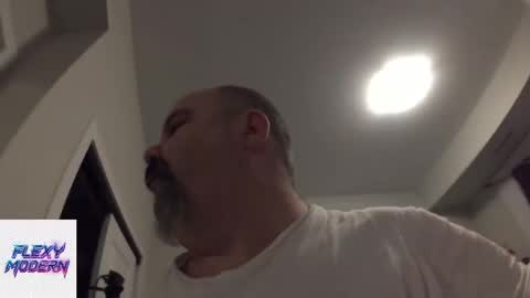 Matt Masterson online show from April 8, 2:12 am