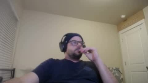 Snapshot of flikk14 chatting on March 5, 4:57 am flikk14 online show from March 5, 4:57 am