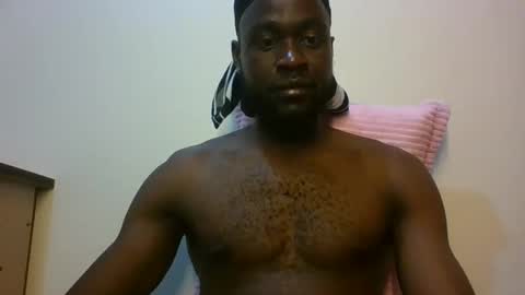 floppy_black online show from December 1, 7:39 pm