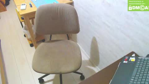 flowerbox online show from December 7, 11:07 am