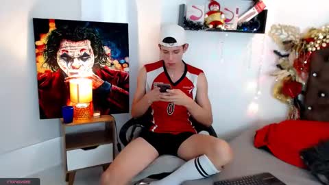 flowers109 online show from December 24, 8:38 pm