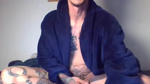 flylen online show from February 10, 1:46 am